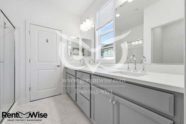 Building Photo - 49 Tidal Wy