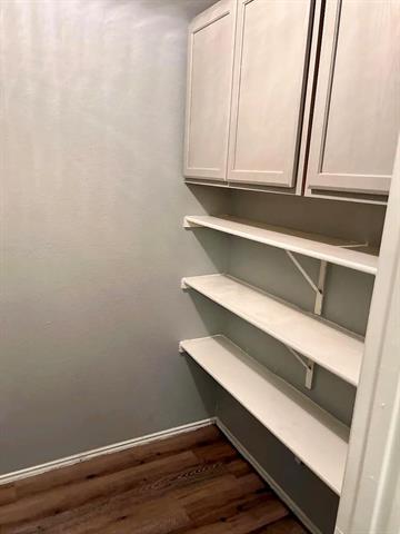 Building Photo - 2752 Peach Dr