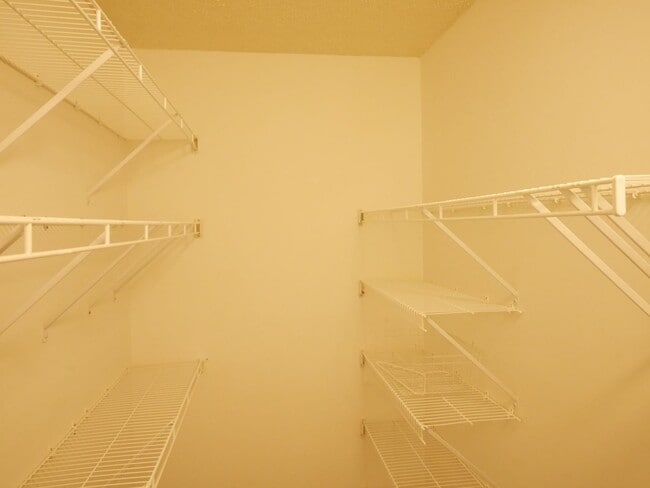 Building Photo - 60 Acres Reserve Condominium - 2 BR 1 BA W...