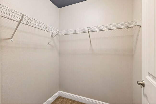 Building Photo - 18137 Canal Jct Dr