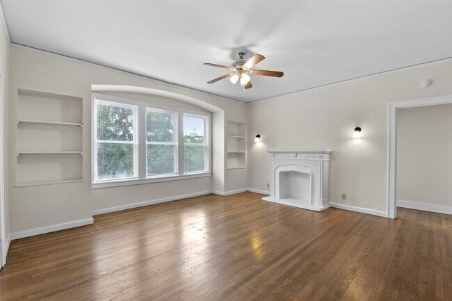 Building Photo - 436 Westmoreland St