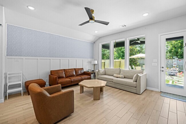 Building Photo - 534 Cedar Harbor Ct