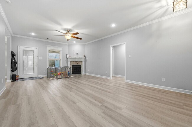 Building Photo - Mins from LRAFB with Solar panels