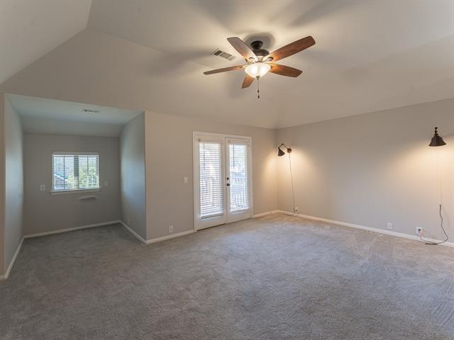 Building Photo - 8240 Lauren Way