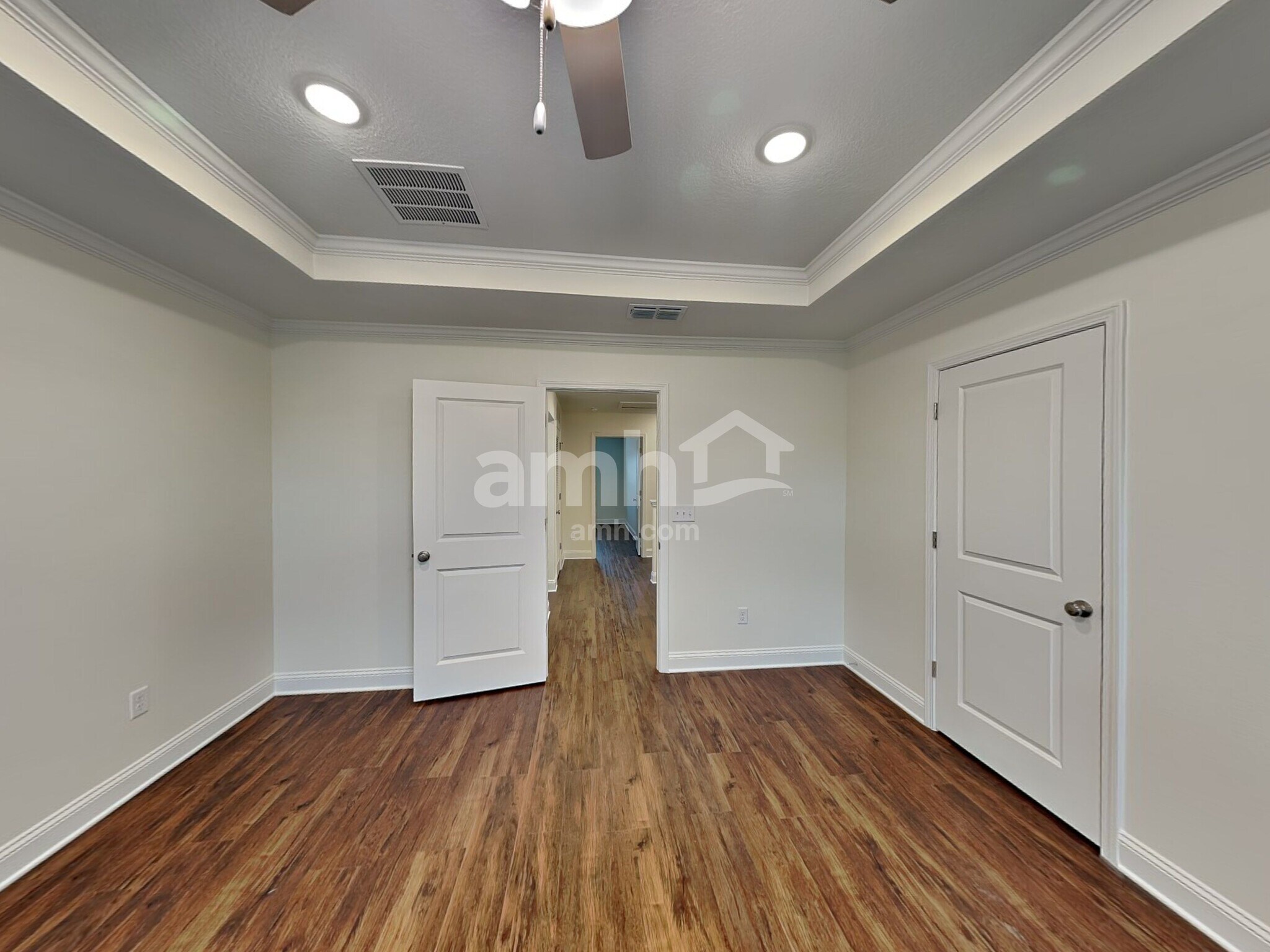 Building Photo - 409 Onate Cir