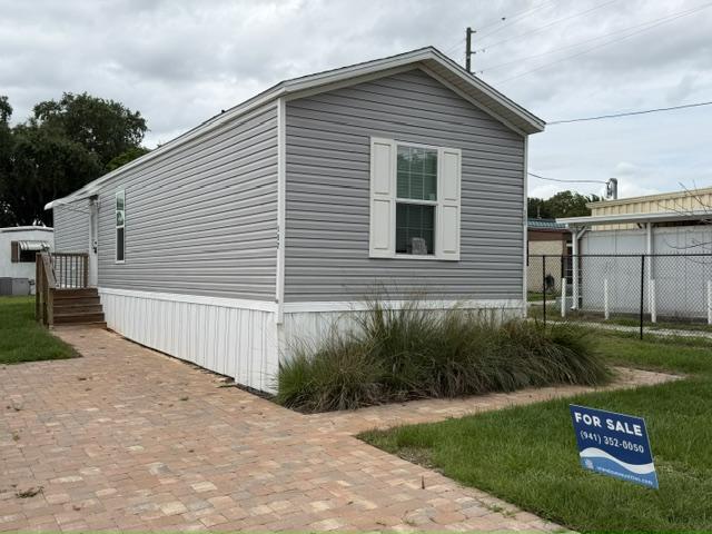 Building Photo - 157 Lakeside Garden Cir