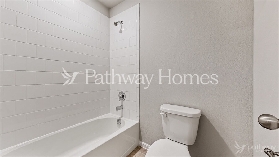 Building Photo - 1628 Gatesville Ct