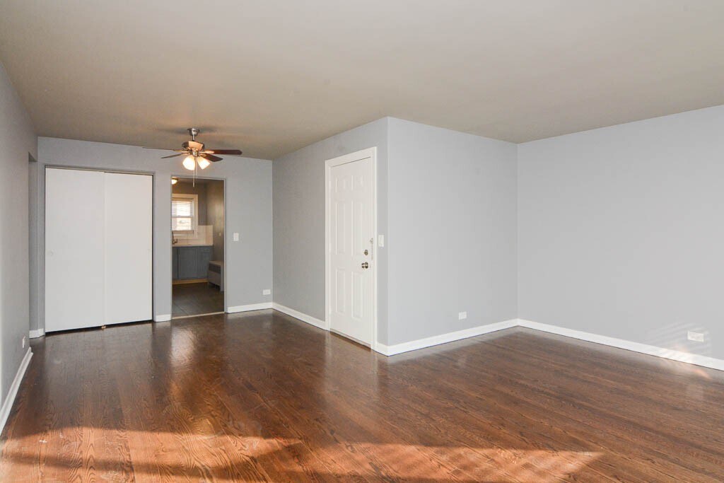 Building Photo - 7435 N Winchester Ave