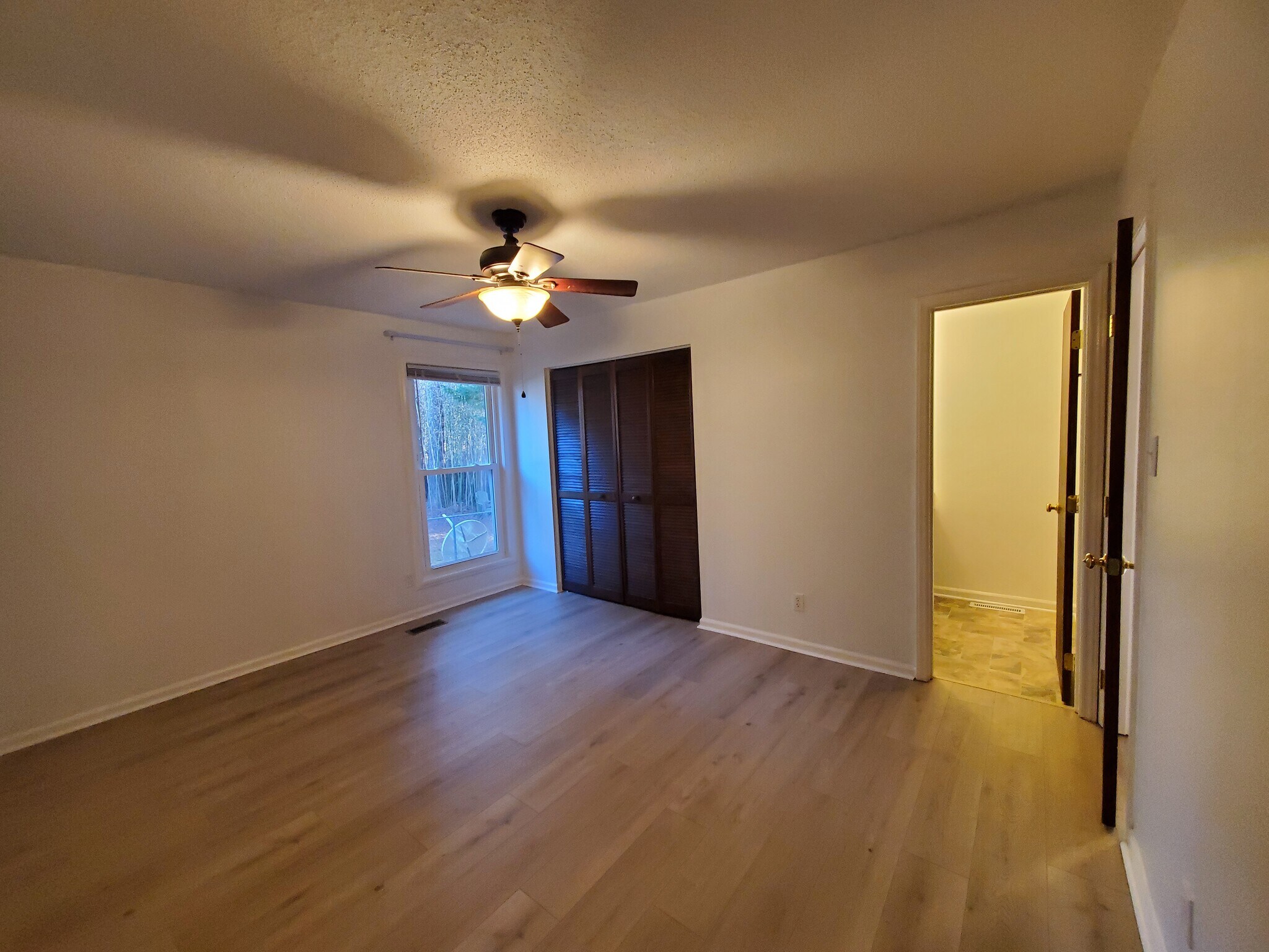 Building Photo - 3 Baytree Ct