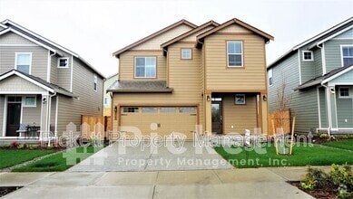 Building Photo - 4549 Bay Vista Blvd