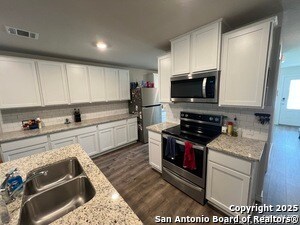 Building Photo - 317 Denison Dm