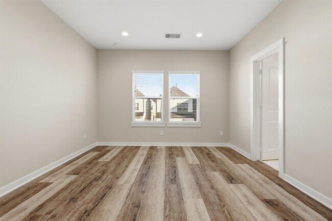 Building Photo - 417 Stonework Sage Ln