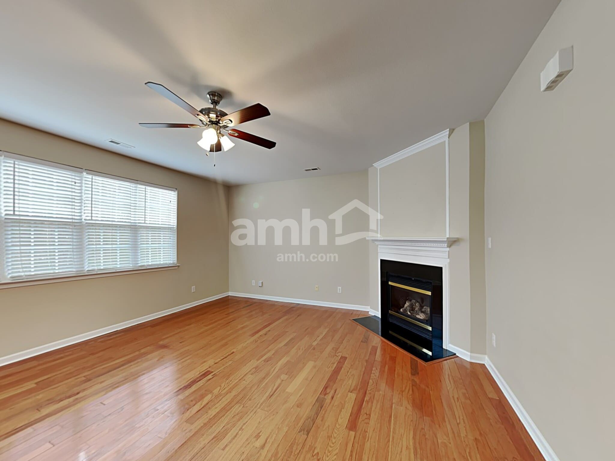 Building Photo - 8411 Laurel Run Dr