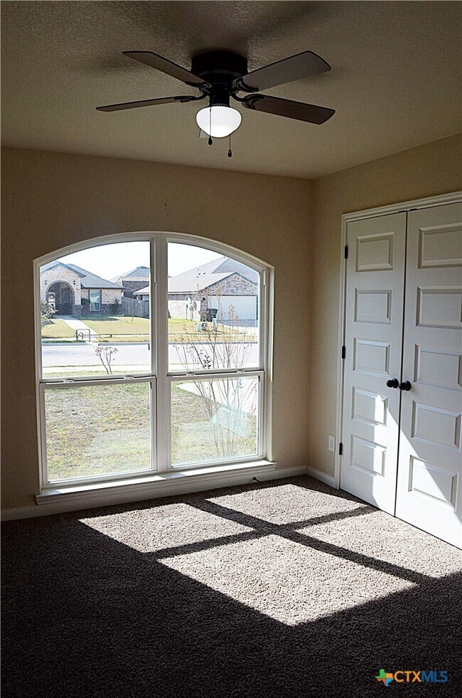 Building Photo - 6111 Cactus Flower Ln