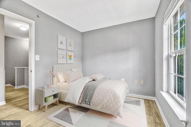 Building Photo - 43585 PATCHING POND Sq