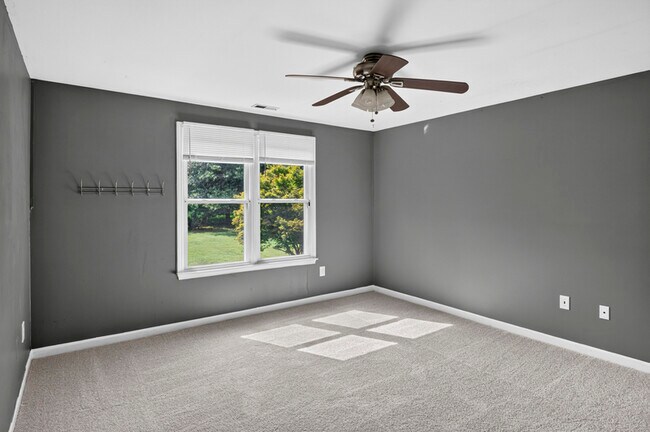 Building Photo - 4512 Rutherford Way