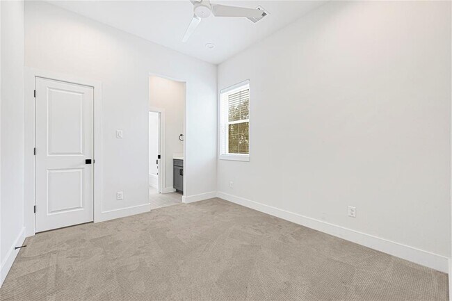 Building Photo - 5434 Wheatley St