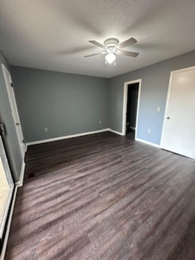Building Photo - Lakeside Townhomes, Daleville Alabama