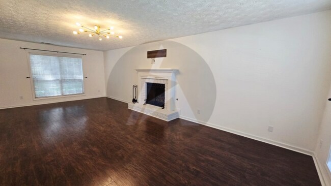 Building Photo - 45 Fallow Ln