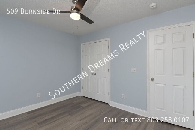 Building Photo - 509 Burnside Dr