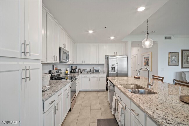 Building Photo - 43010 Greenway Blvd