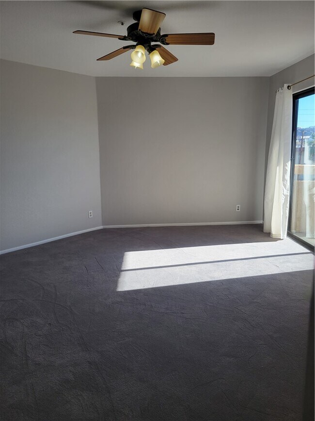 Building Photo - 1611 AZ-95