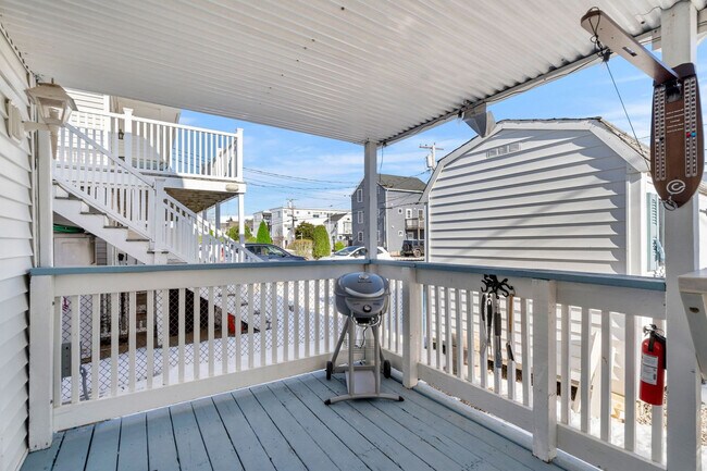 Building Photo - 8 Duston Ave