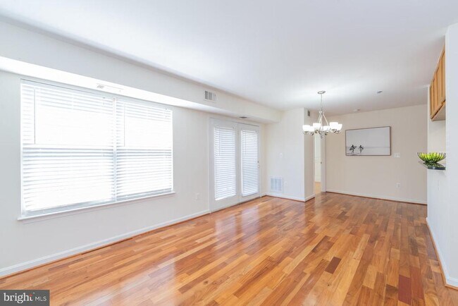 Building Photo - 4116 Monument Ct