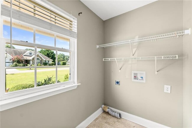 Building Photo - 150 Arbor Gates Dr