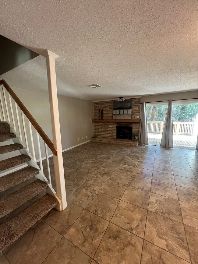 Building Photo - 2265 W Settler's Way