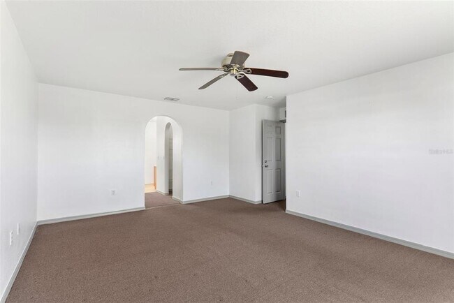 Building Photo - 125 Vista View Ave