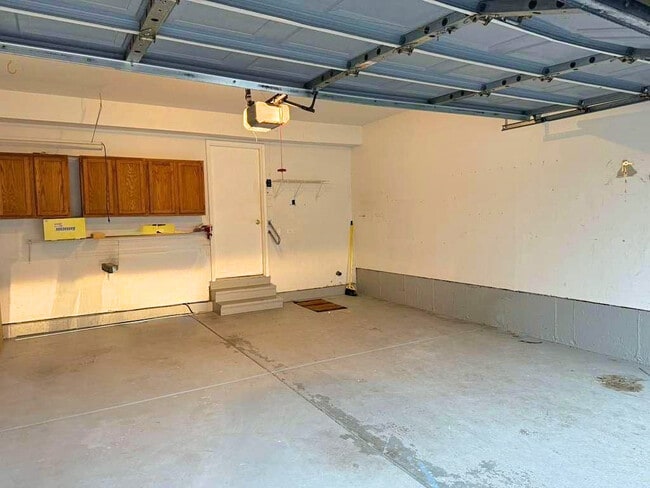 Building Photo - 4797 Amber Cir