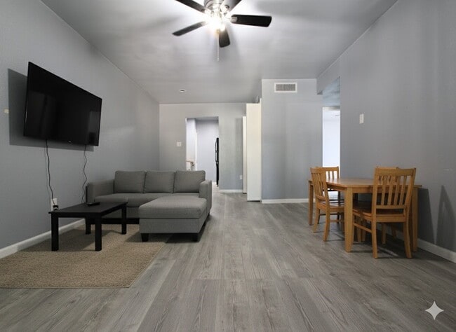 Building Photo - 260 El Dorado Blvd