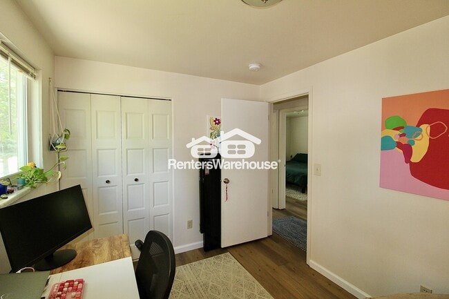 Building Photo - 1405 Abilene Dr