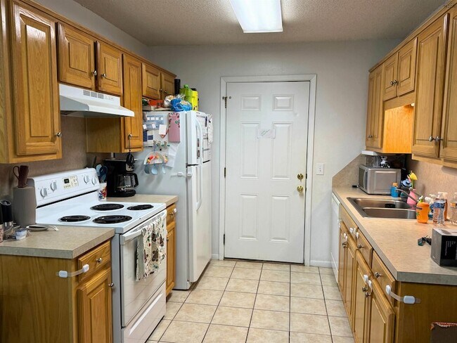 Building Photo - 5426 Ricci St