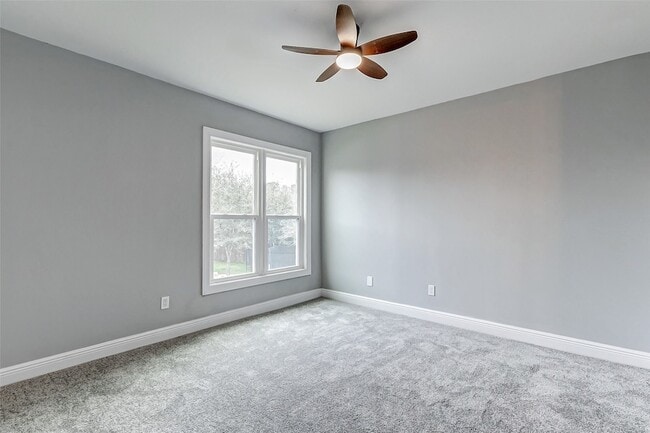 Building Photo - 1727 Cloister Dr