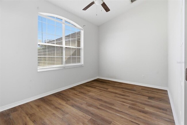 Building Photo - 896 Princeton Dr