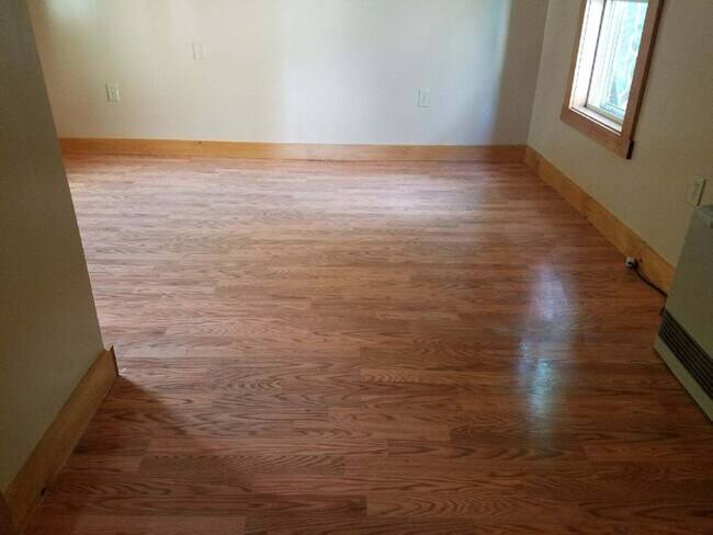 Building Photo - 7 Mount St