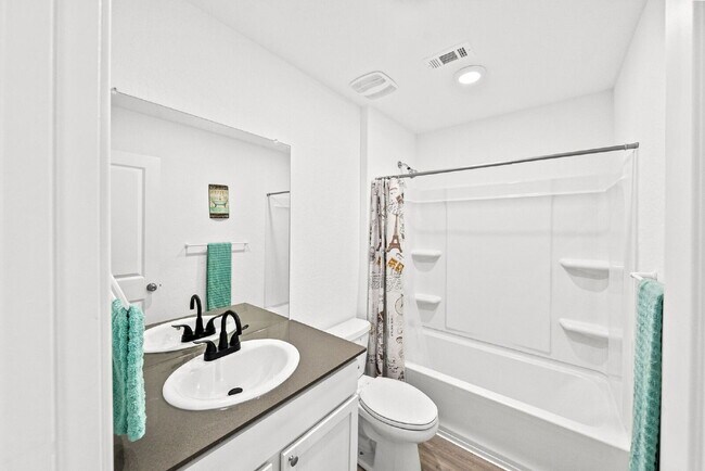 Building Photo - Where Modern Style, Cozy Living, and Effortless Comfort Come Together Perfectly