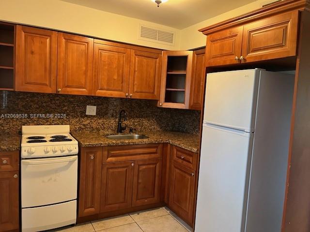 Building Photo - 4605 SW 65th Ave