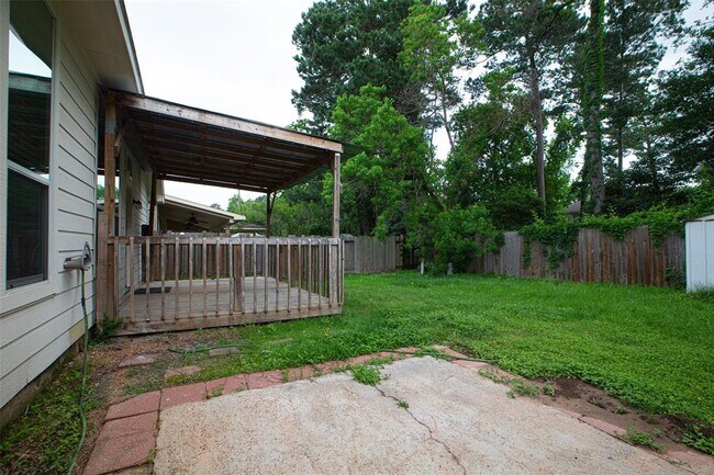 Building Photo - 811 Levi Bend