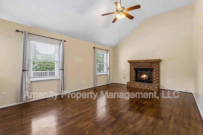 Building Photo - 1012 Austenwood Ct