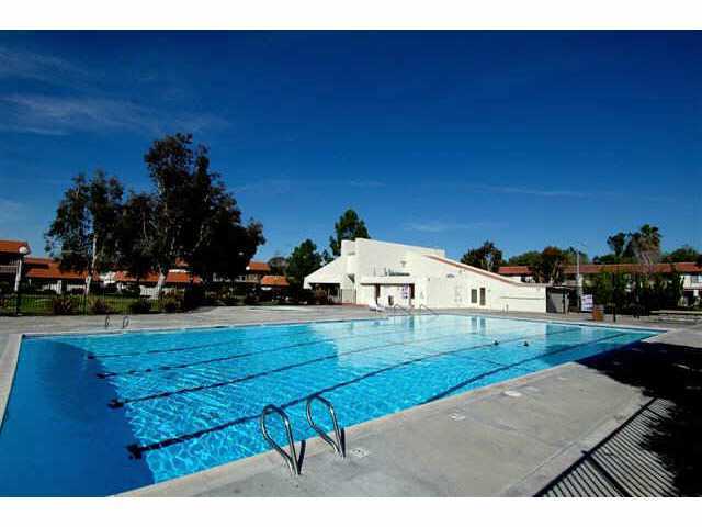 Building Photo - Coming soon....Spacious 4BR Townhome in Desirable Tiburon Community – Carlsbad