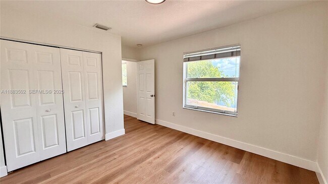 Building Photo - 13843 SW 31st St