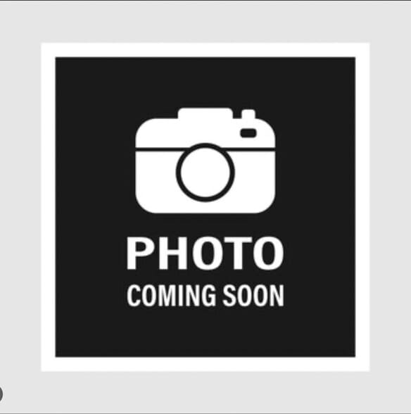 Building Photo - 3 S County Center Dr