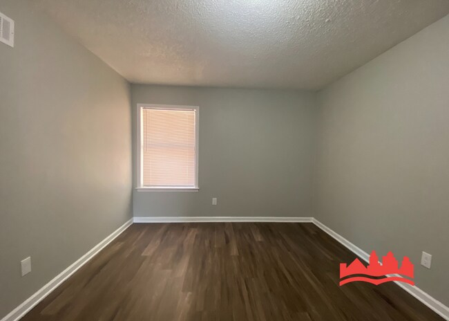 Building Photo - 5668 Winter Tree Dr