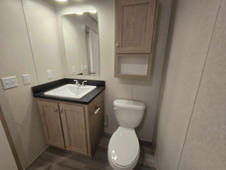 Building Photo - 3510 N 9th St