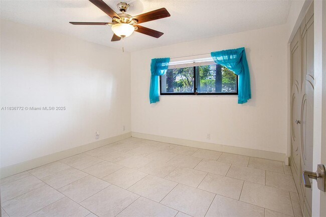 Building Photo - 2213 Cypress Island Dr