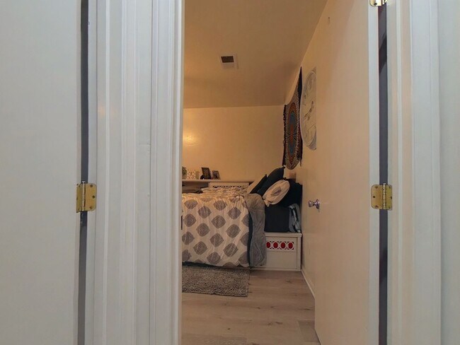 Building Photo - Huge 2 story 8 bed room Home: a hop and a skip from SDSU!  You will never be late to class!