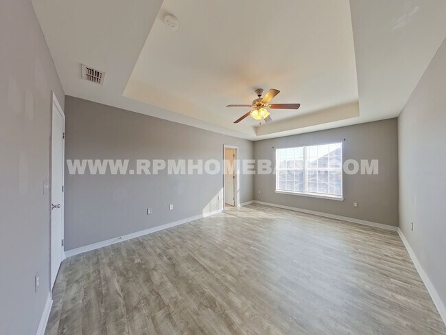 Building Photo - Spacious 4-Bedroom Home in South Crestview – Perfect for Families and Close to Military Bases